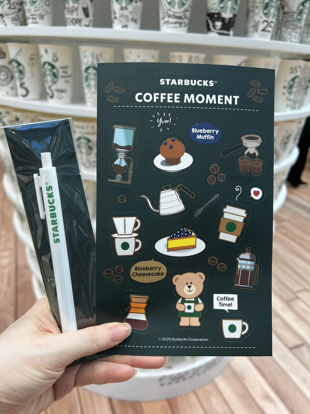 Starbucks 星巴克主題展登陸香港太古城中心