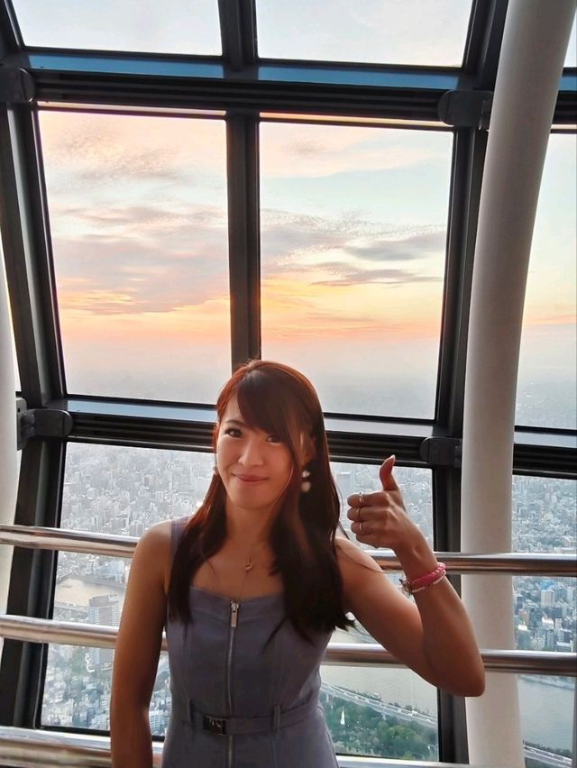 從雷門走到晴空塔是對的，沿途收穫太多不同角度晴空塔