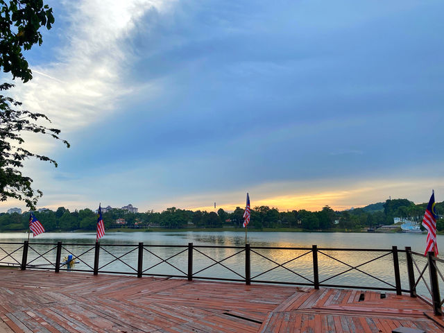 Lake Broadwalk Taman Botani Putrajaya – A Scenic Escape in the Heart of Nature