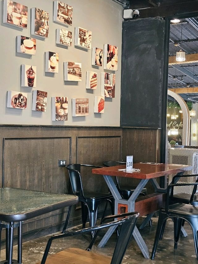 BEYOND CAFE ☕️ BEYOND CAFE ☕️