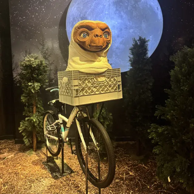 My Glam Day at Madame Tussauds Singapore