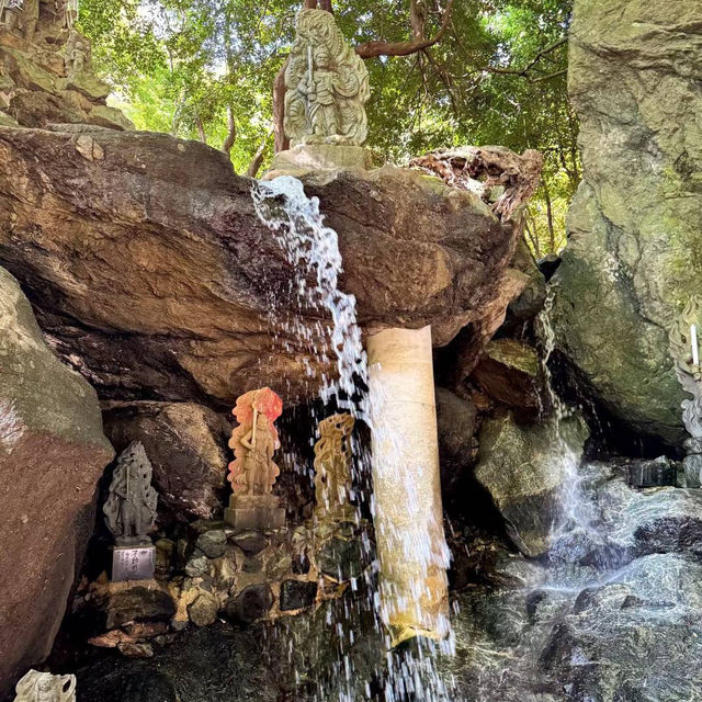 วัดนันโซอิน Nanzoin Temple ฟุกุโอกะ