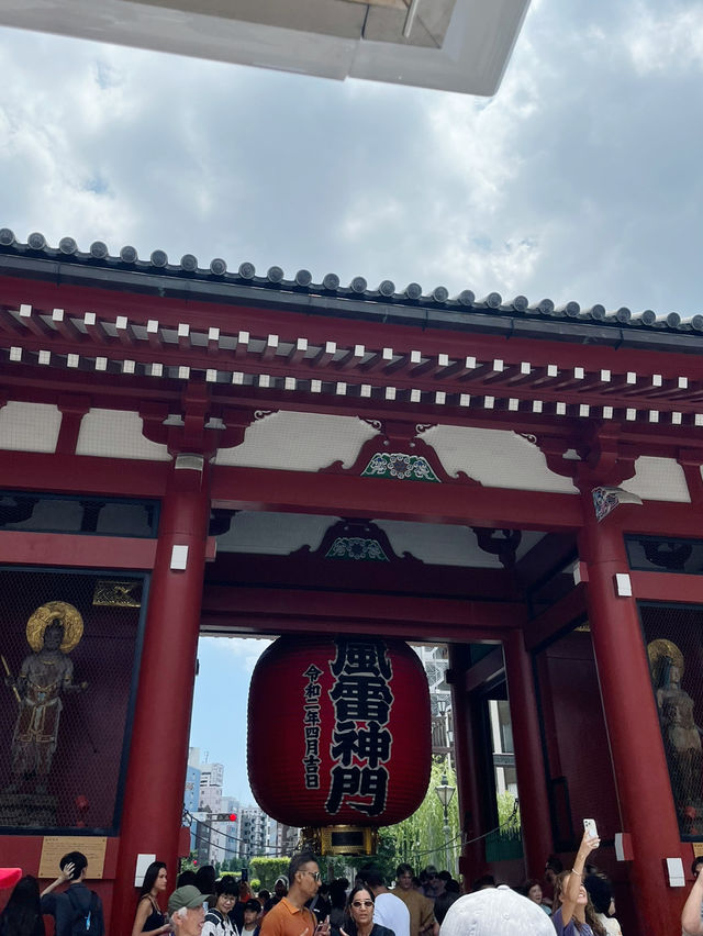 【雷門】熱鬧非凡的東京必訪景點🔥 【雷門】熱鬧非凡的東京必訪景點🔥