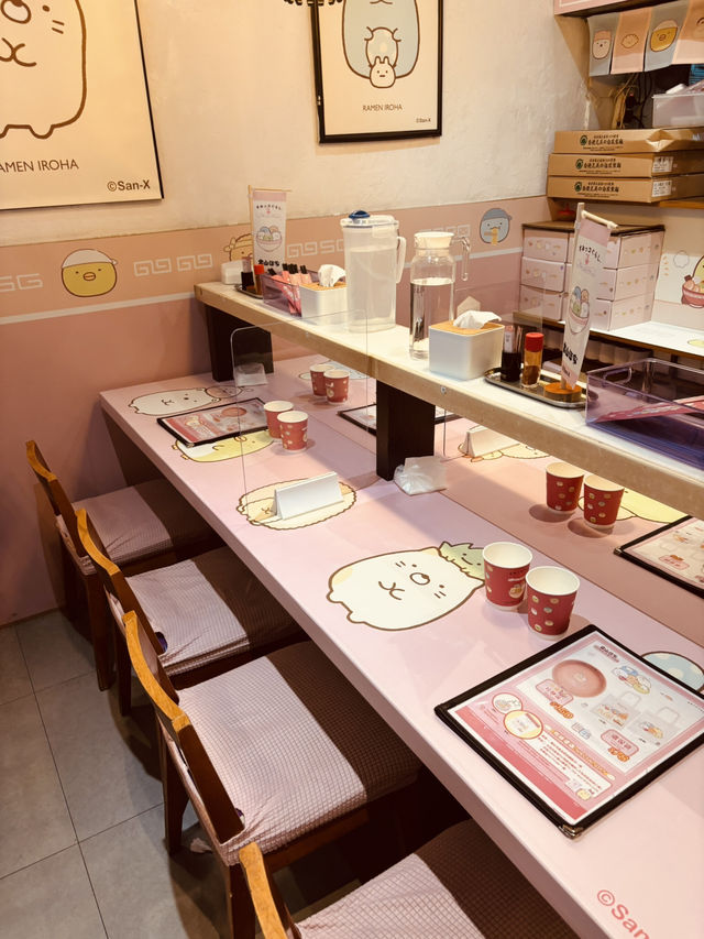 銅鑼灣角落生物出沒注意!富山麵家限定店可愛到犯規!🍜💖 銅鑼灣角落生物出沒注意!富山麵家限定店可愛到犯規!🍜💖