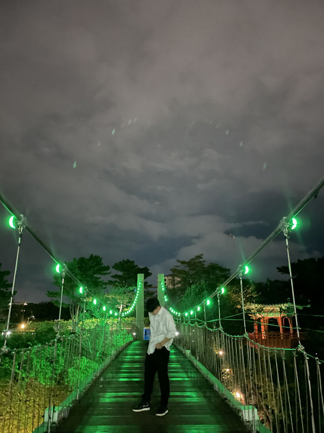 제주의 밤을 물들이는 비밀정원, 용연계곡🍃