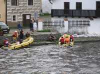 Cesky Krumlov….ล่องเรือผ่านเมืองเก่า 