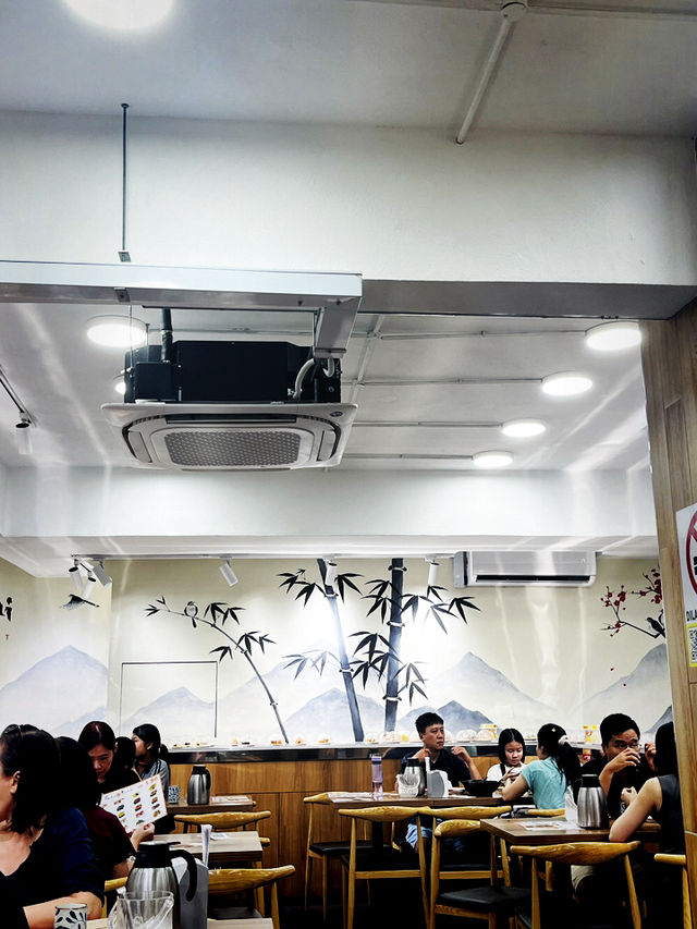 Fresh & Friendly Conveyor-Belt Sushi Moves to Jalan Angsana