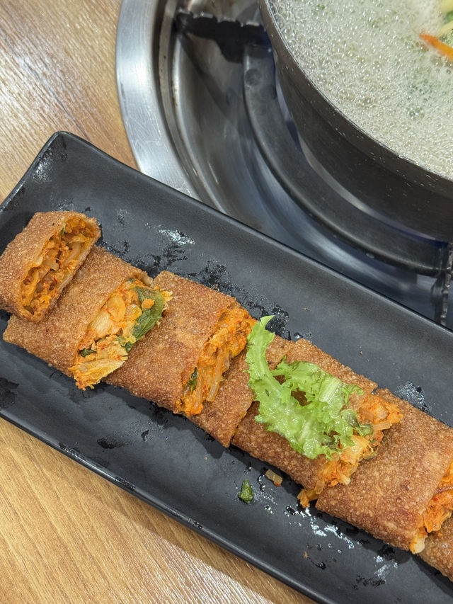 🍰 따뜻한 하루를 채우는 공주의 맛, 마롱드공주와 쌍신집칼국수 🌿