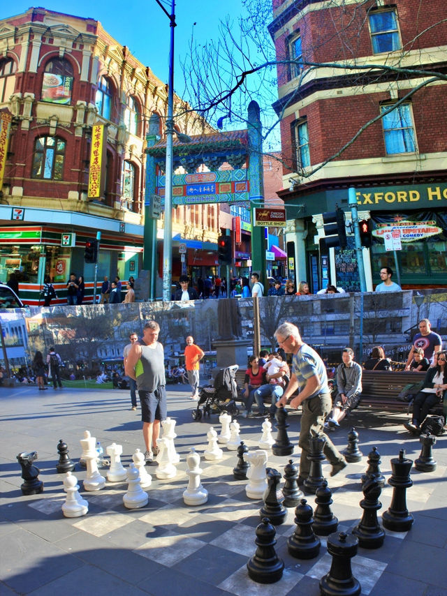 🌆 Melbourne City Walk – Where Culture, Creativity & City Lights Meet ✨