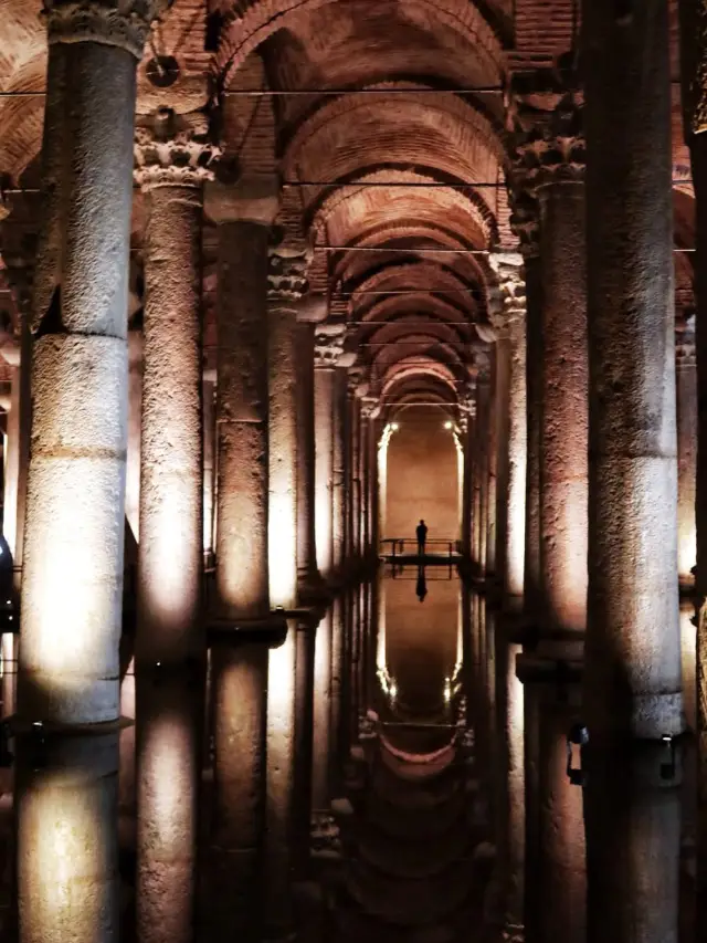 Follow Professor Langdon into the Underground Water Palace