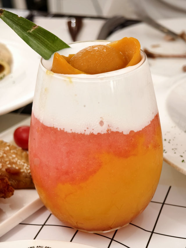 黑白畫cafe 黑白畫cafe