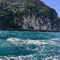 Острова ПхиПхи, Пхи-Пхи- ле, Майя Бэй