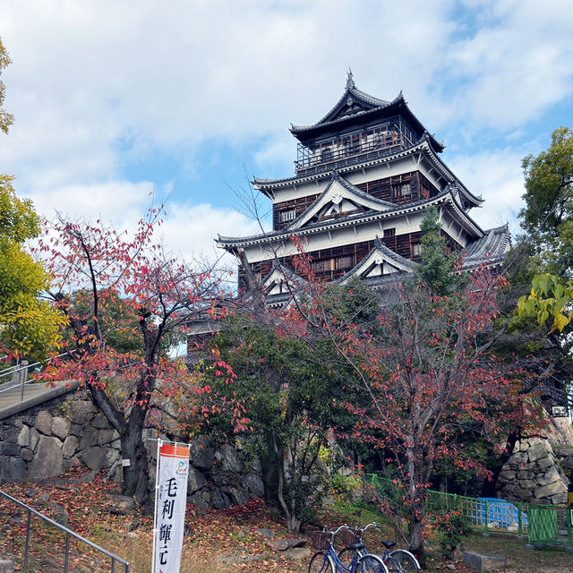 🏯廣島城好好拍!歷史、風景、通通一次滿足!📸✨ 🏯廣島城好好拍!歷史、風景、通通一次滿足!📸✨