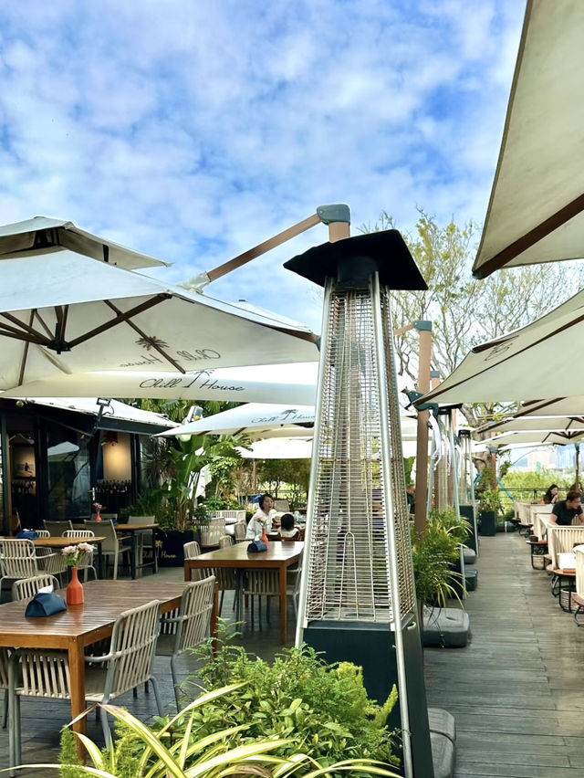 珠海的超浪漫海景餐廳💕（Chill House萃嵐）踏入了愛麗絲夢幻仙境