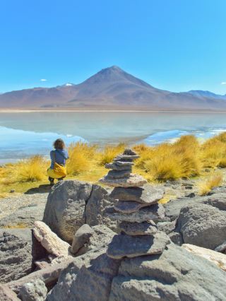 Laguna Colorada: Bolivia’s Surreal Red Lagoon 😍🇧🇴