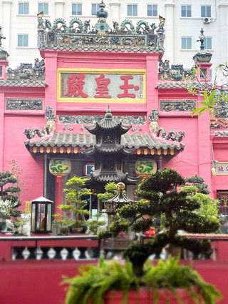 走進西貢最神秘的隱世寺廟