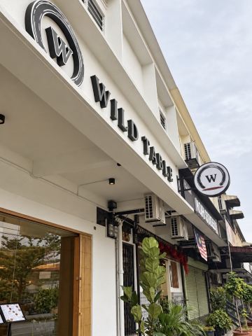 いつものブランチとは一味違う！PJに「WILD」なカフェが登場！