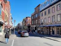 Quebec의 감성숙소 올드퀘백 입구쪽에 Le Capitole hotel🎈