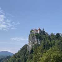 🇸🇮 Fascinating Historical Site : Bled Castle 🏰
