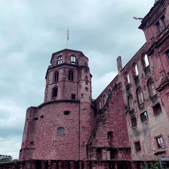 Medieval castle in the heart of Heidelberg 🏰