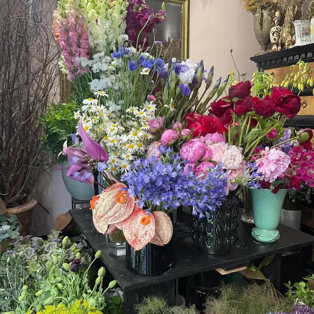 Flowers in Paris ❤️