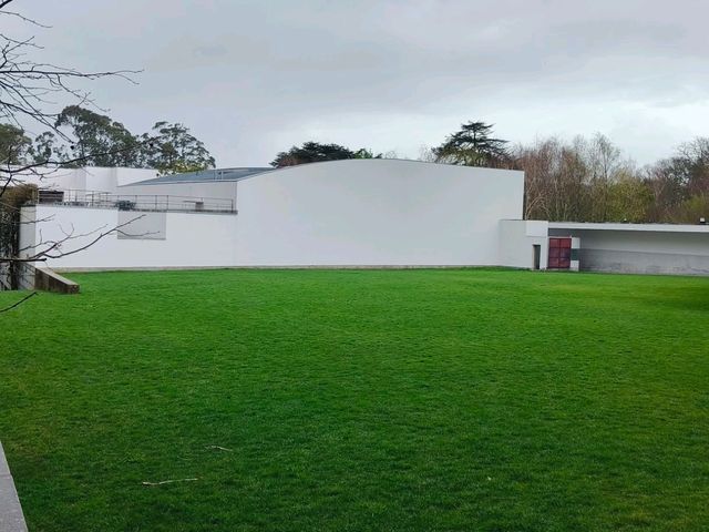 Serralves is worth visiting even in the rain