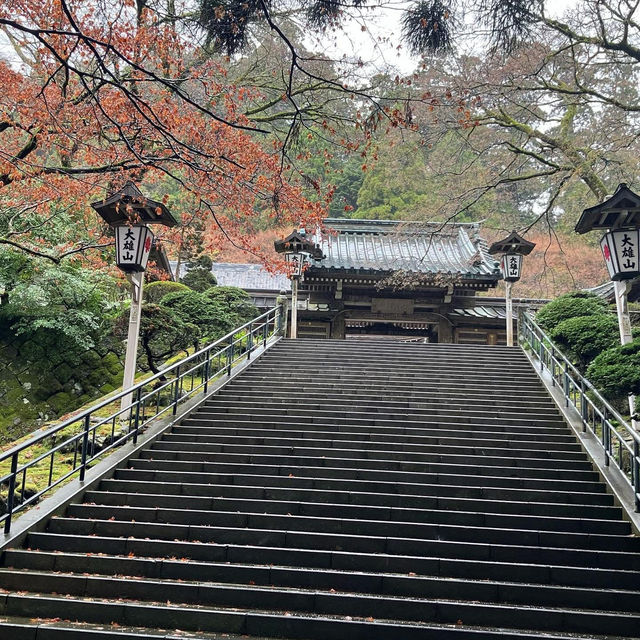 "Doryo-san" is an ancient temple of the Soto sect with more than 4,000 sects nationwide