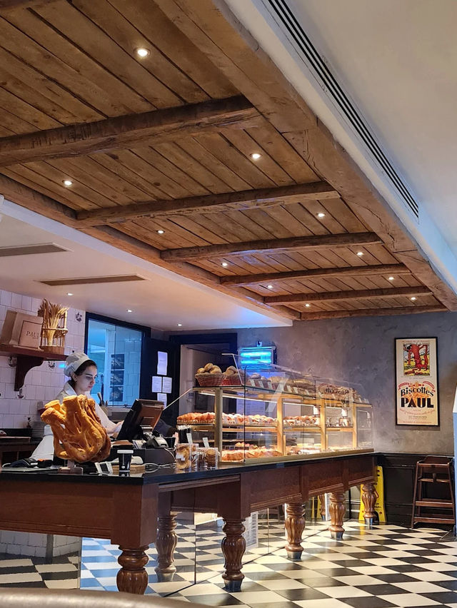 🥐 PAUL on Abashidze Street – A Taste of Paris in the Heart of Tbilisi 🇬🇪🇫🇷