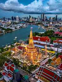 Wat Arun, Bangkok: The Temple of Dawn That Shines at Sunset