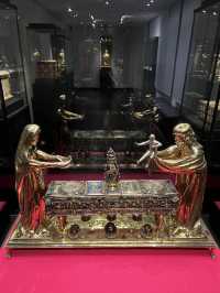💎⛪ Domschatzkammer Aachen – Where Sacred Treasures and Imperial Power Collide ✨👑