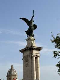 One Day in the Vatican: Power, Art & Spiritual Majesty 