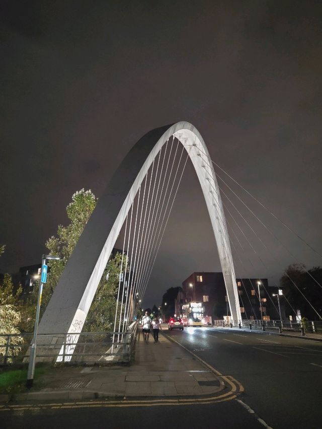 Nightfall at Manchester Metropolitan – A Campus That Glows