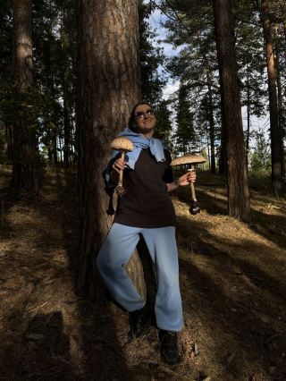 Autumn Mushroom Hunting in the Forests of Samara