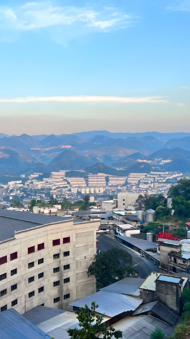 中秋，國慶去哪裡玩？神光穿洞，大自然的絕美盛宴！貴州
