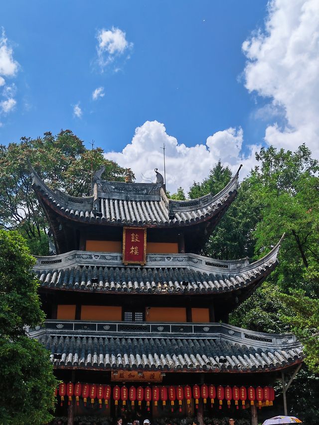 迎「七夕」再拜龍華寺 願平安美好常相伴！