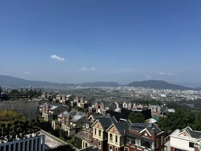 兄弟們，看夕陽晚霞，泡火山溫泉，去騰衝閉關喽