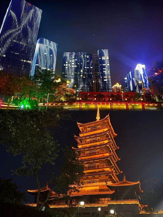 記錄生活，就像編織一本書，每一頁都是珍貴的回憶