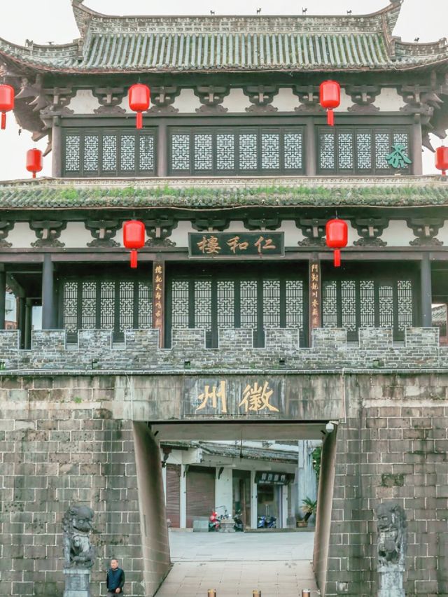 被《國家地理》評為中國最美古城——徽州古城，後悔去的太晚了