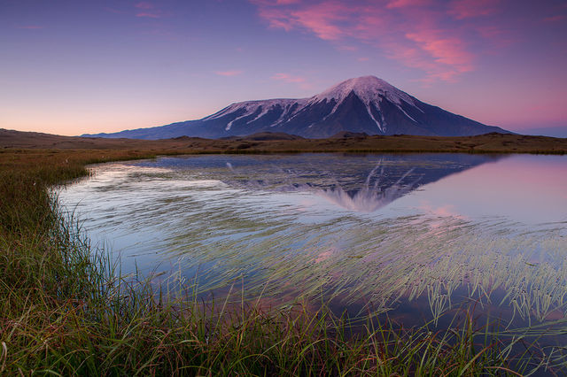 俄羅斯·堪察加丨乘坐戰鬥直升機，飛臨火山國度