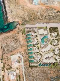 🌟 Paros Paradise Picks: Andronis Minois! 🌊🛏️