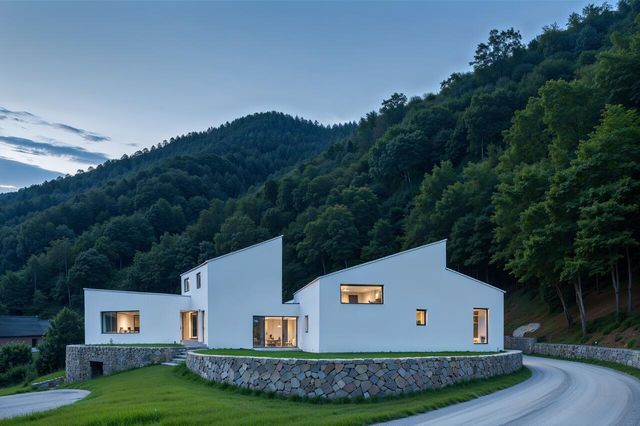 來龍棲山就住這家帶私家園林的老許小院吧。
