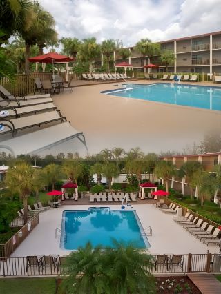 Business trip to Naples, stayed at Red Roof PLUS+ & Suites Naples, would stay again