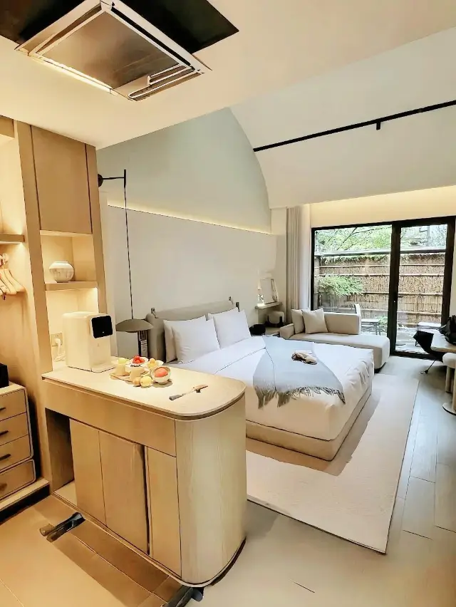 Wuxi! Staying at Nianhua Bay! It's so beautiful!