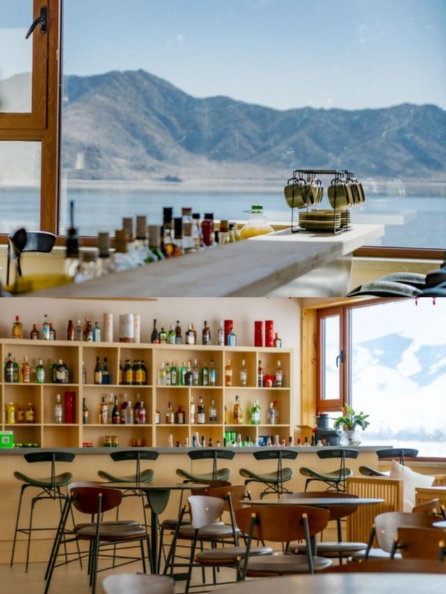住可可托海這家湖景木屋，體驗田園樂趣