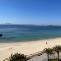 🏖️誤入童話！深圳白房子南澳沙灘海景民宿，邂逅浪漫海島夢