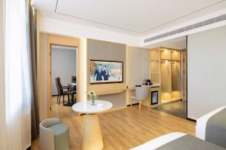 Horqin Left Middle Banner, Tongliao | Gemei Hotel: A Cozy Haven on Your Journey