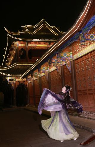 Seeking Dreams in Bishan: A Weekend of Hanfu Elegance