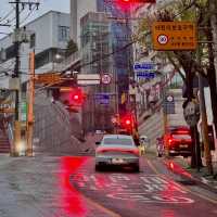 ☔️首尔雨天漫步｜在雨幕中捕捉Mono专辑里的城市詩意🌧️ 