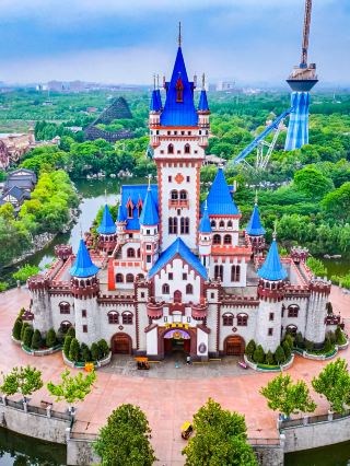 Where to Go for the Holiday: A Complete 2-Day, 1-Night Guide to Zhangjiajie Fantawild