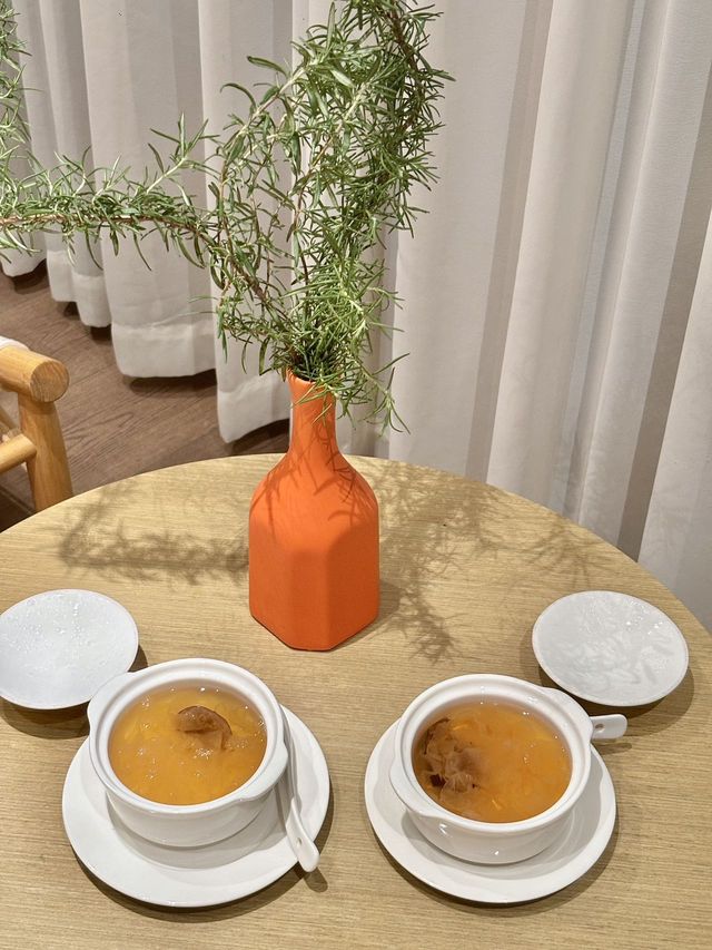 藏喺麗江古城入面嘅一片寧靜時光